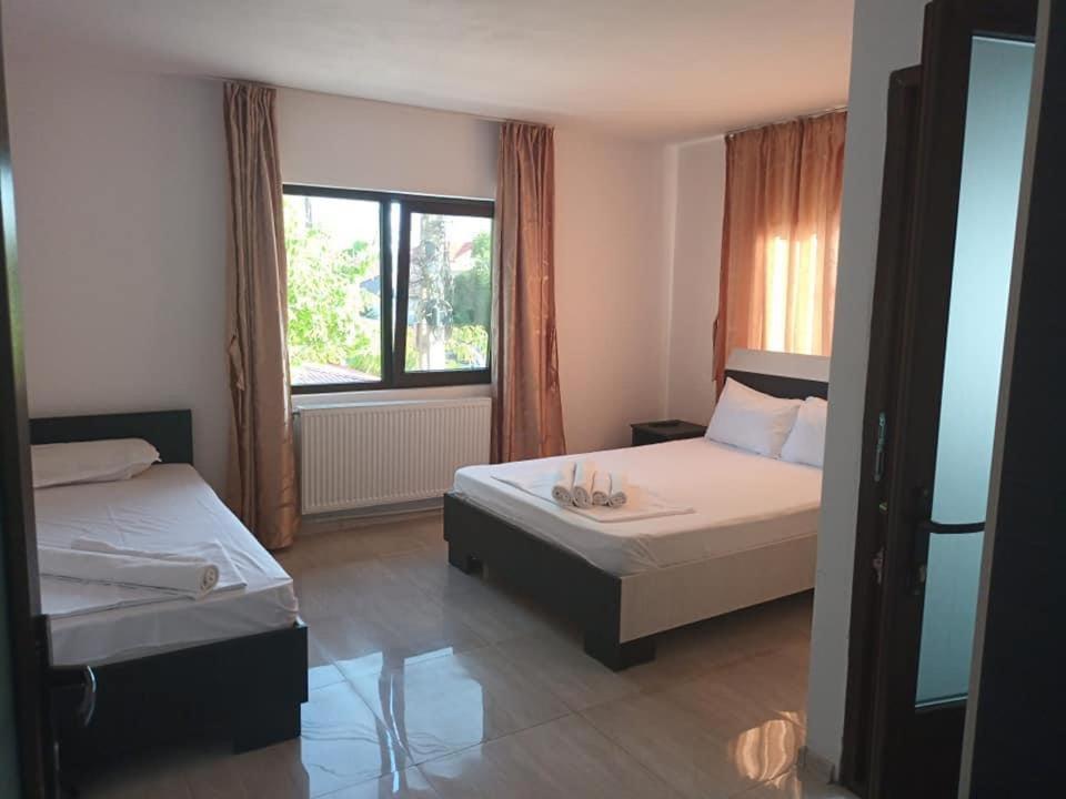 Vila Maranca Otel Două Mai Dış mekan fotoğraf